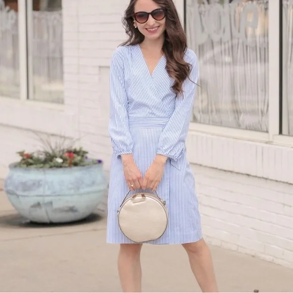 j crew blue wrap dress Shop J.Crew Clothing and Dresses at SilkRoll. Trade with us! main image 0